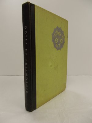 Dolls of Friendship. The Story of a Goodwill Project between the Children of America and Japan. New York, Friendship Press, 1929.