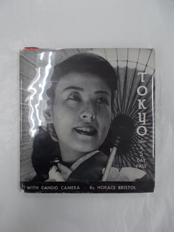 Tokyo on a Five Days Pass; with Candid Camera. [Tokyo], East-West at Toppan, 1951.