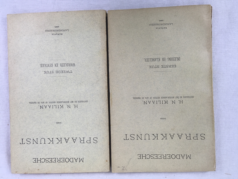 Madoereesche Spraakkunst. Erste Stuk: Inleiding en Klankleer, Tweede Stuk: Woordleer en Syntaxis, Batavia 1897.